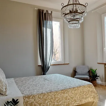 Charming Flat Milazzo 32 *