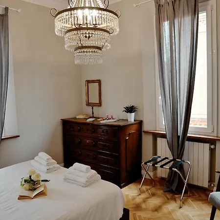 Charming Flat Milazzo 32 Apartman Bologna
