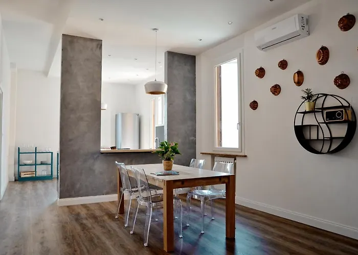 Charming Flat Milazzo 32 * بولونيا